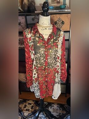 Long flowy pretty shirt